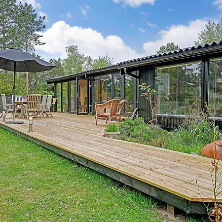 Three-bedroom In Sjaellands Odde 3 *
